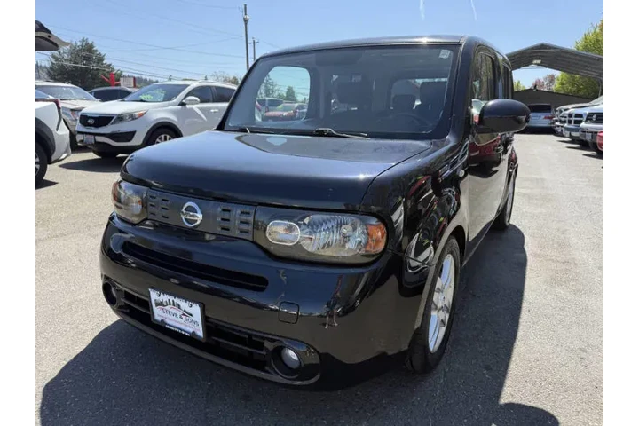$3995 : 2010 cube 1.8 S image 8