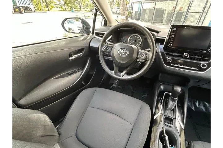 $13340 : Toyota Corolla 2021 LE 4dr S image 9