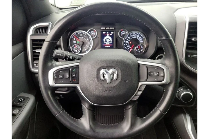 $36998 : Ram 1500 2021 4x4 Big Horn 4 image 10