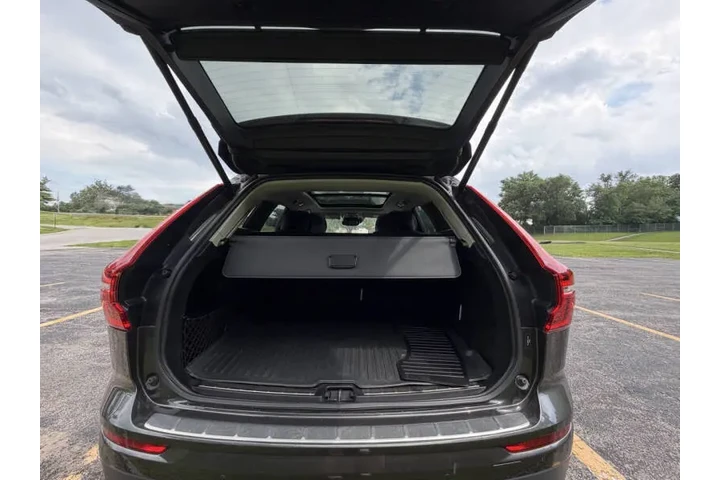 $19999 : 2020 XC60 T6 Momentum image 9