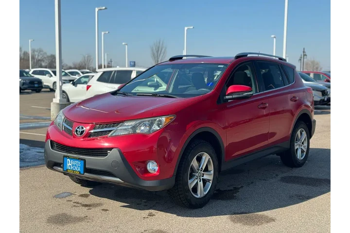 $15554 : Toyota RAV4 2015 AWD XLE 4dr image 3