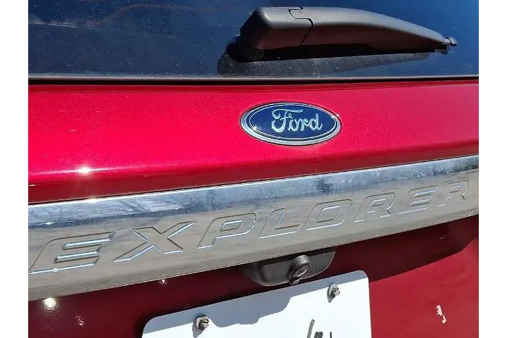 $29654 : Ford Explorer 2022 AWD XLT 4 image 9