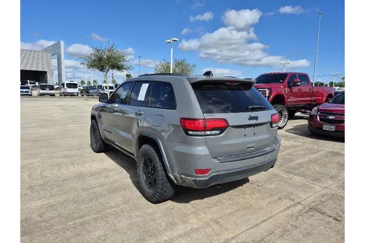 $18782 : Jeep Grand Cherokee 2019 4x2 image 4