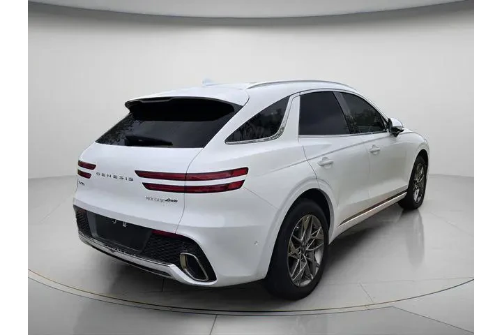 $37500 : Genesis GV70 2023 AWD 2.5T S image 6
