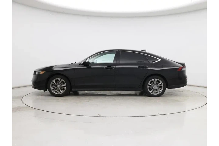 $26998 : Honda Accord 2023 EX 4dr Sed image 3