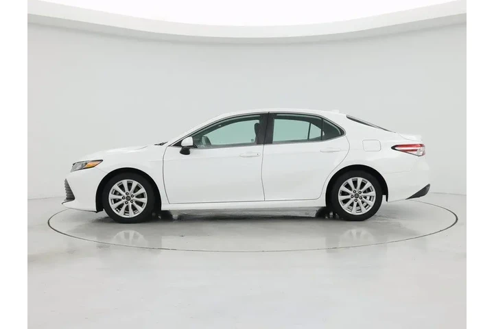 $18998 : Toyota Camry 2019 LE 4dr Sed image 3