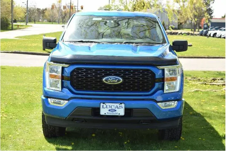 $33990 : Ford F-150 2021 4x4 XL 4dr S image 2