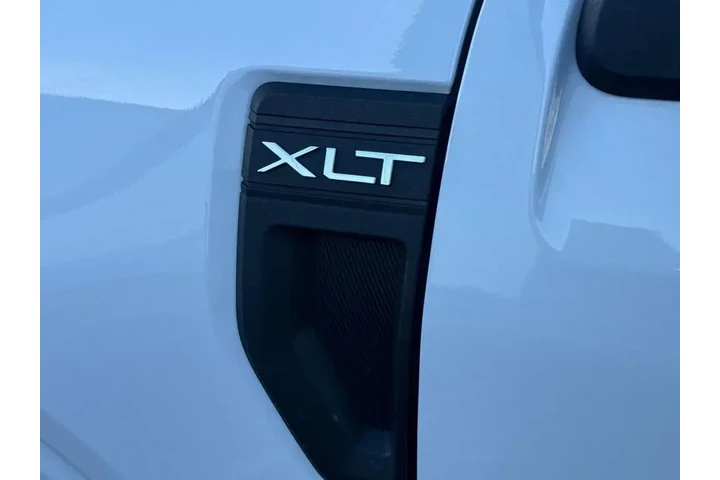 $35995 : Ford Maverick 2025 AWD XLT 4 image 6