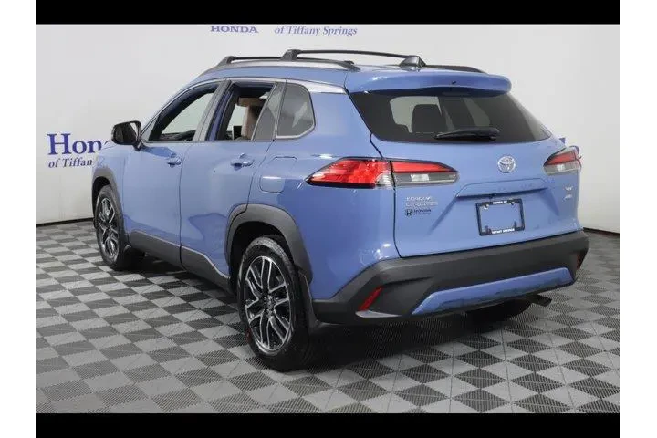 $34875 : Toyota Corolla Cross 2026 AW image 5