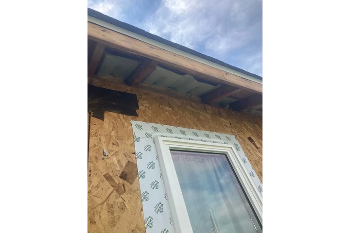 H roofing image 3
