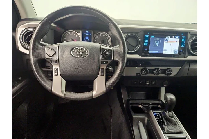 $24998 : Toyota Tacoma 2018 4x2 SR5 V image 10