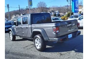 $28995 : Jeep Gladiator 2023 4x4 Spor thumbnail