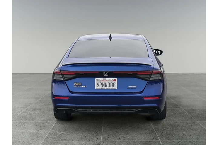 $33263 : Honda Accord Hybrid 2024 Spo image 4