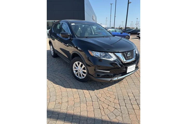 $14497 : 2018 Rogue S image 3