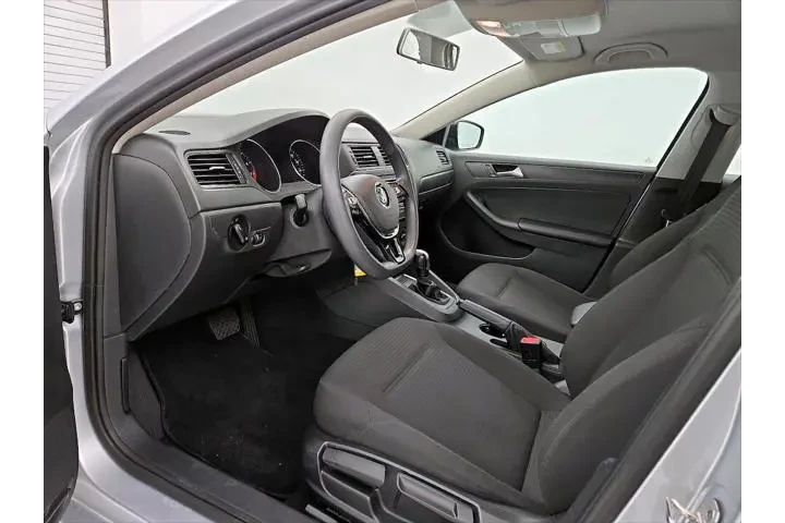 $12599 : Volkswagen Jetta 2015 S 4dr image 10