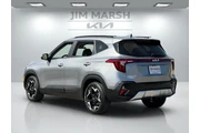 $26988 : Kia Seltos 2024 EX 4dr SUV thumbnail