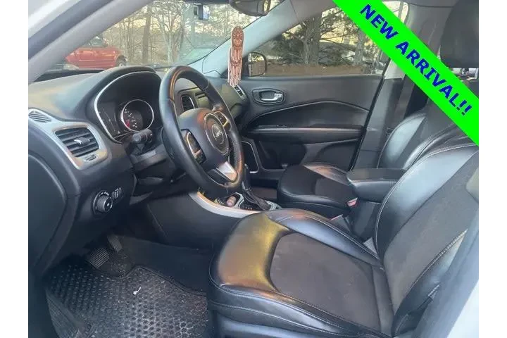 $14039 : Jeep Compass 2018 4x4 Latitu image 9