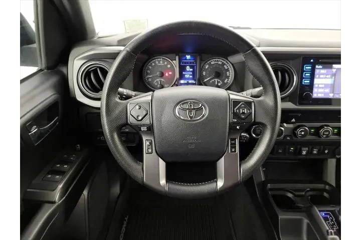 $35998 : Toyota Tacoma 2019 4x4 TRD S image 10