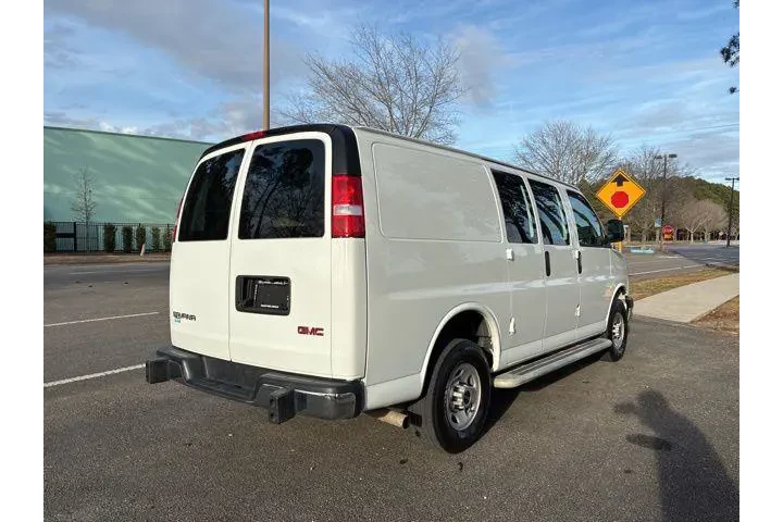 $31199 : GMC Savana 2024 2500 3dr Car image 3