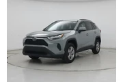 $29998 : Toyota RAV4 2023 AWD XLE 4dr thumbnail