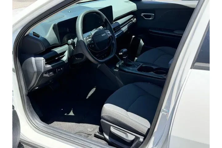 $20980 : Kia K4 2025 LXS 4dr Sedan image 10