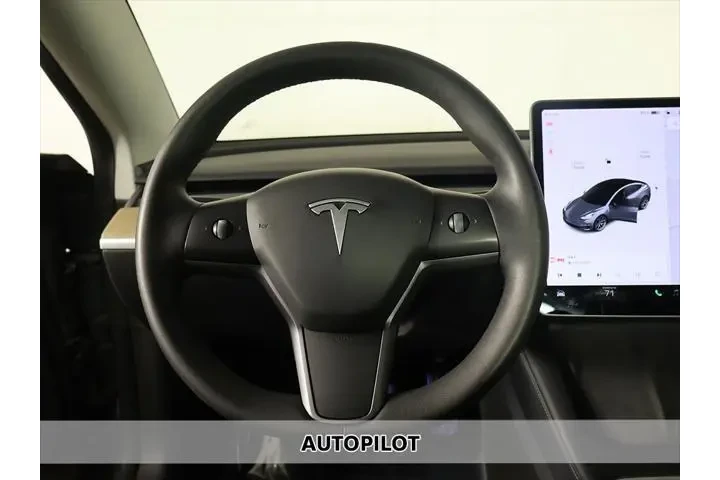 $18493 : Tesla Model 3 2021 Standard image 3