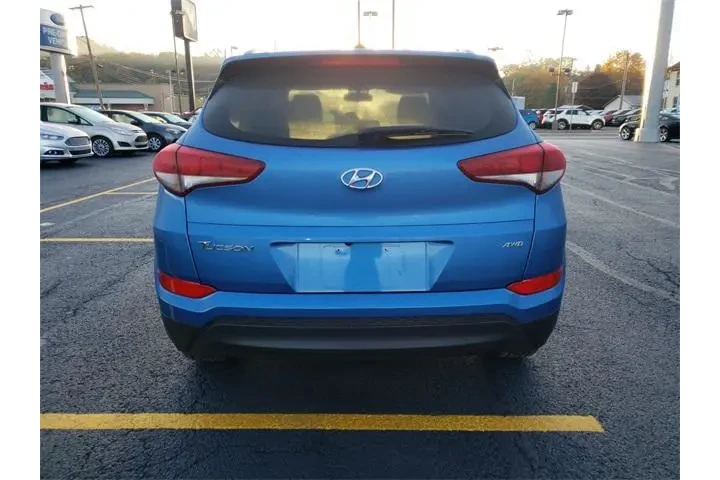 $11997 : Hyundai TUCSON 2016 AWD SE 4 image 4