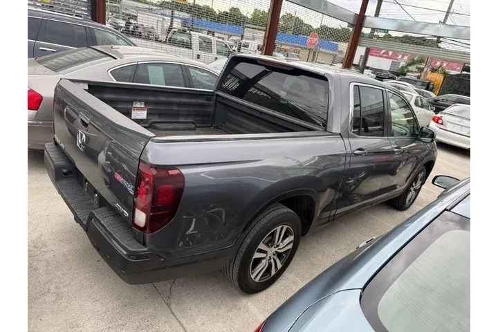 $15995 : 2017 Ridgeline RT-S AWD image 4