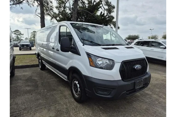 $34981 : Ford Transit 2023 250 3dr SW image 2