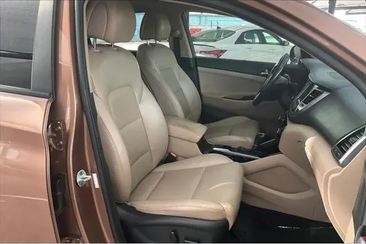 $13495 : Hyundai TUCSON 2017 SE Plus image 7