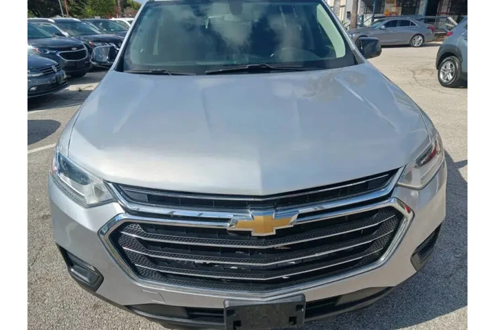 $19500 : 2020 Traverse LS image 8