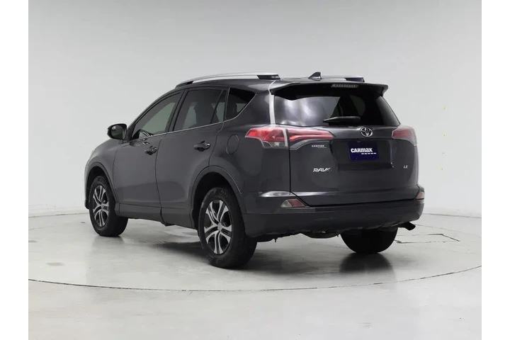 $16998 : Toyota RAV4 2018 LE 4dr SUV image 2