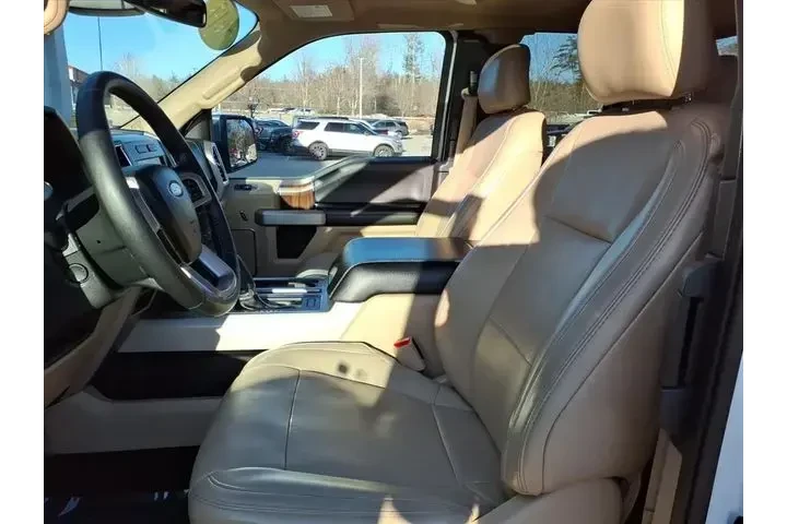 $23374 : Ford F-150 2017 4x4 Lariat 4 image 10