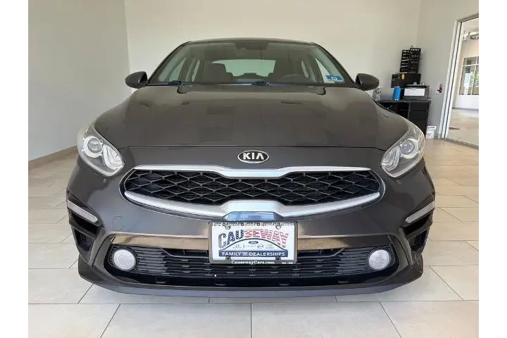 $12990 : Kia Forte 2021 FE 4dr Sedan image 3