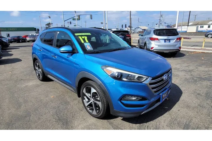 $11995 : 2017 Tucson Limited image 3