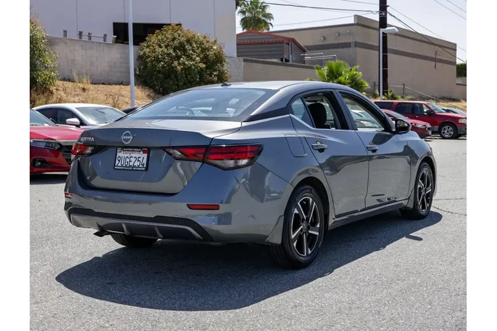 $20336 : Nissan Sentra 2025 SV 4dr Se image 4