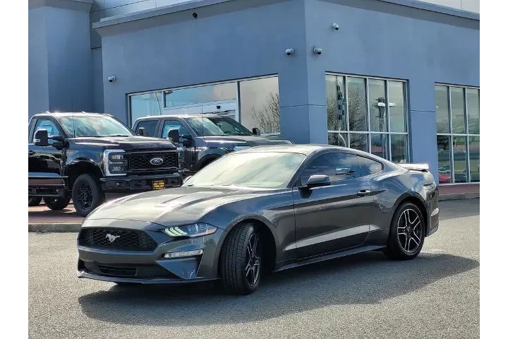 $20900 : Ford Mustang 2020 EcoBoost 2 image 8