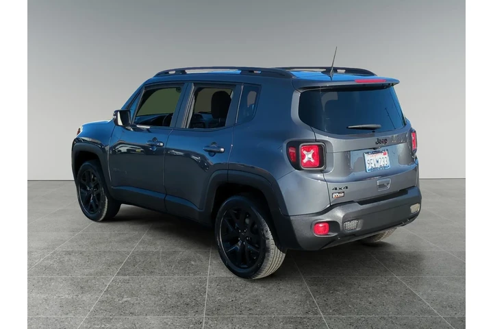 Jeep Renegade 2022 4x4 Altit image 3