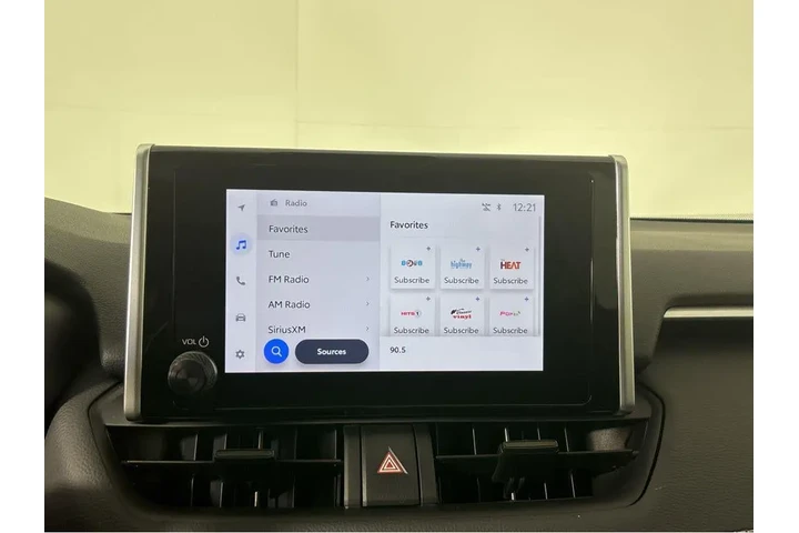 $28998 : Gold Certified2025 RAV4 LE image 6