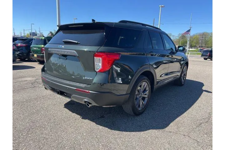 $34654 : Ford Explorer 2024 AWD XLT 4 image 3