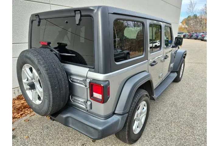 $20890 : Jeep Wrangler Unlimited 2018 image 7