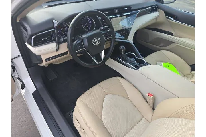 $27995 : Toyota Camry 2020 XLE V6 4dr image 7