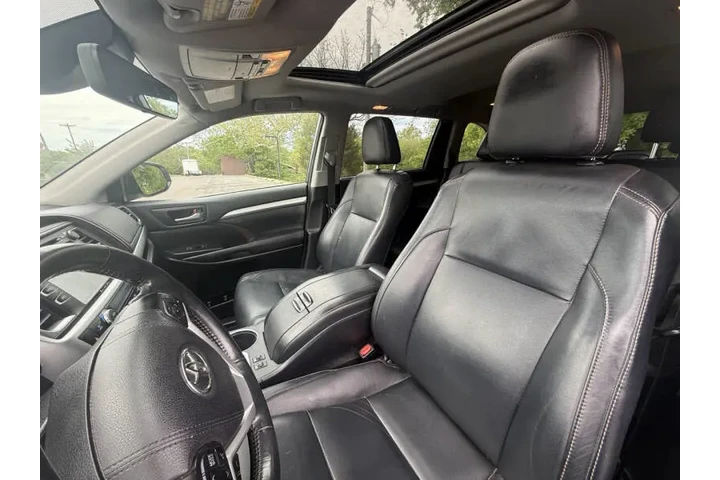 $14999 : 2018 Highlander XLE image 7