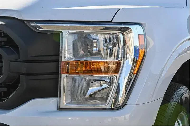 $28988 : Ford F-150 2021 4x4 XL 4dr S image 4