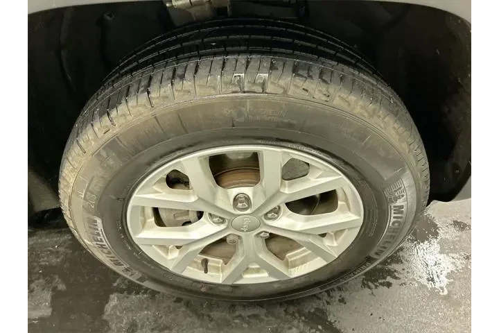 $36990 : Jeep Grand Cherokee L 2023 4 image 8