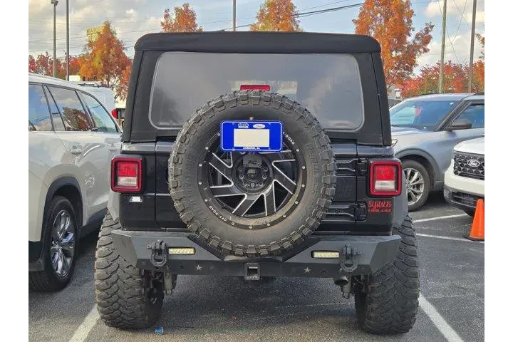 $30995 : Jeep Wrangler Unlimited 2021 image 6
