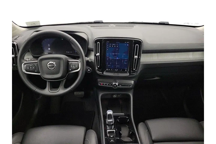 $30998 : Volvo XC40 2025 AWD B5 Plus image 9