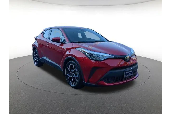 $24000 : Toyota C-HR 2022 XLE 4dr Cro image 3