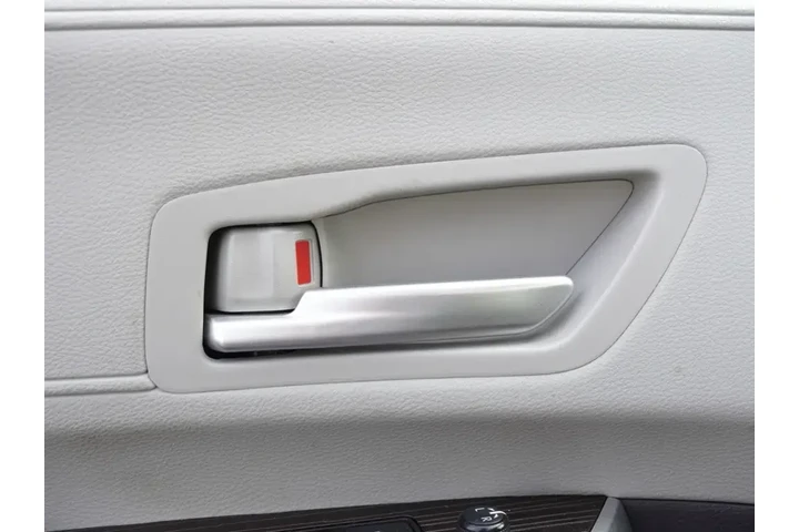 $38172 : Toyota Sienna 2022 XLE 8-Pas image 8