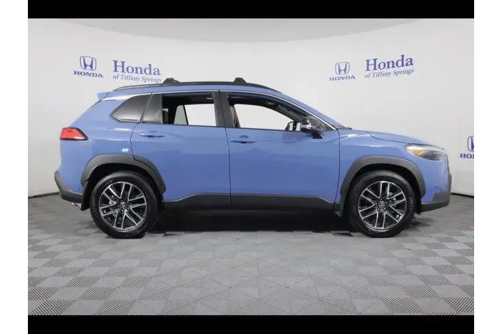 $34875 : Toyota Corolla Cross 2026 AW image 8